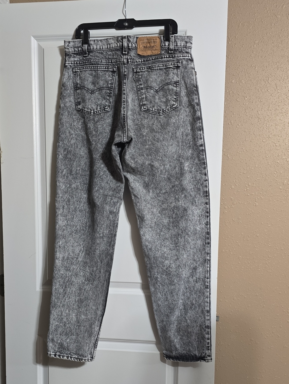 Levi's Men's Vintage 550 Acid Wash Black/Gray Relaxed Jeans 36x34 Black Tab